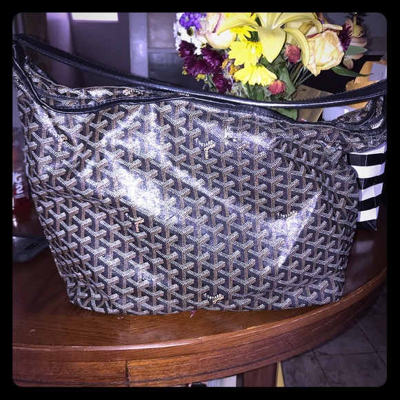 Goyard Handbags - Goyard fidji hobo black, tan trade only
